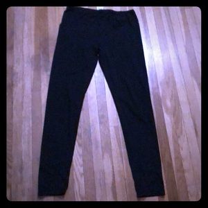 Loose fitting leggings